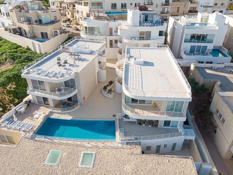 Apartmán Waters-Edge Complex Marsaskala Exteriér fotografie