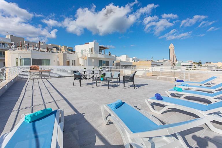 Apartmán Waters-Edge Complex Marsaskala Exteriér fotografie